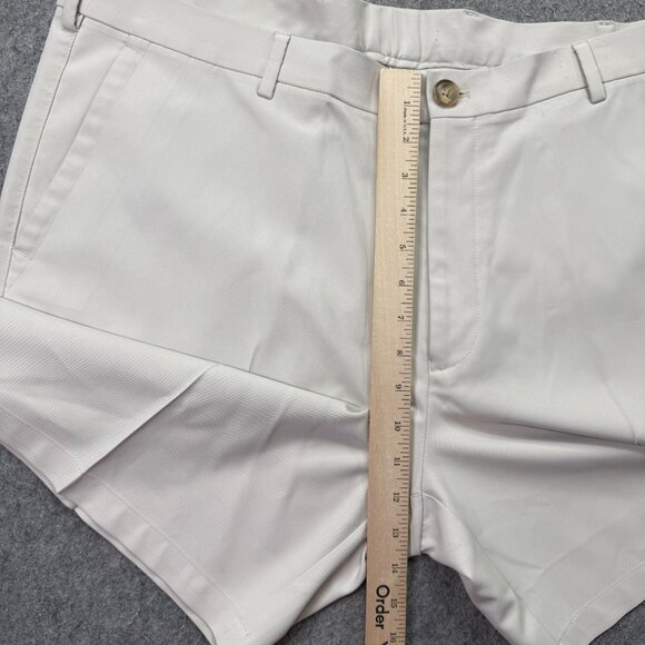 Peter Millar Wicking Salem High Drape Performance Shorts Men 40 Beige 7" Crease - Picture 16 of 16